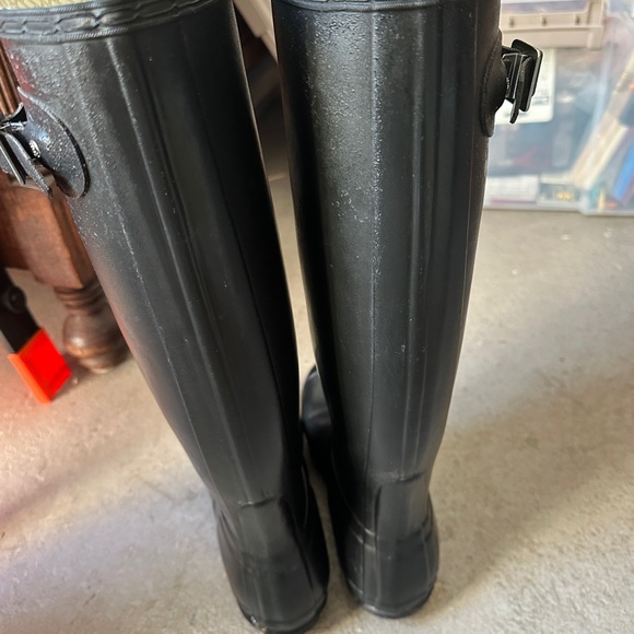 Hunter Classic Black Tall Boots - Picture 3 of 9